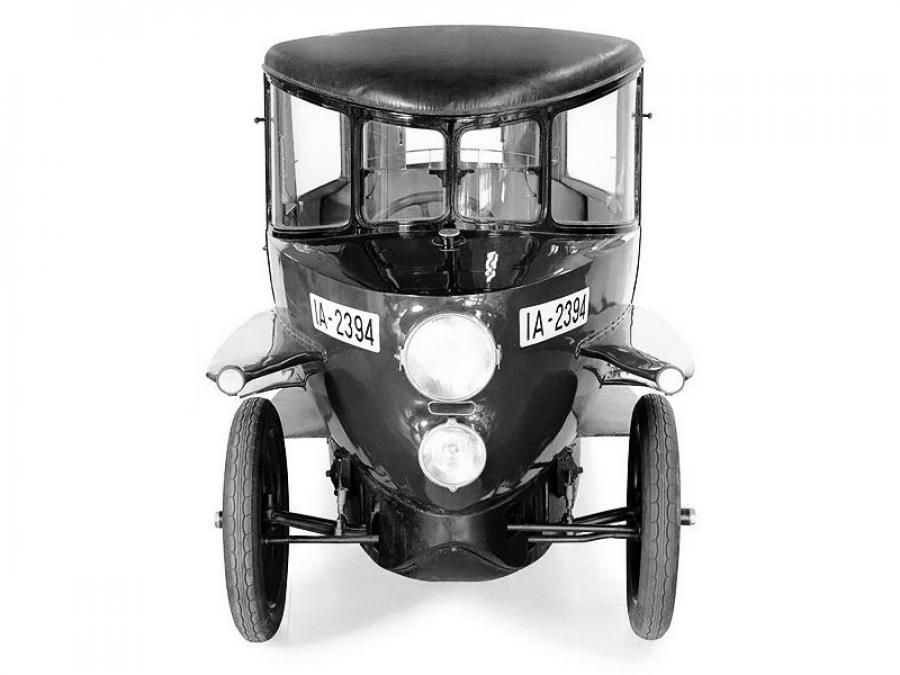  Rumpler Tropfenwagen 1921 года  (фото 3 из 5)